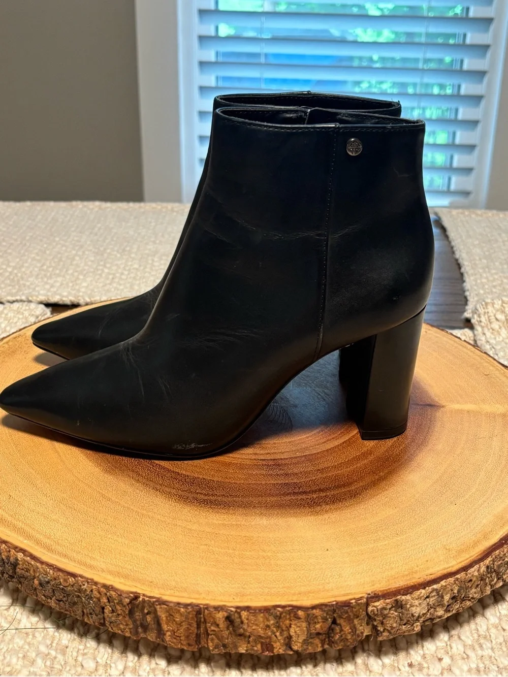 ANTONIO MELANI Black Leather Pointed Toe Ankle Booties
